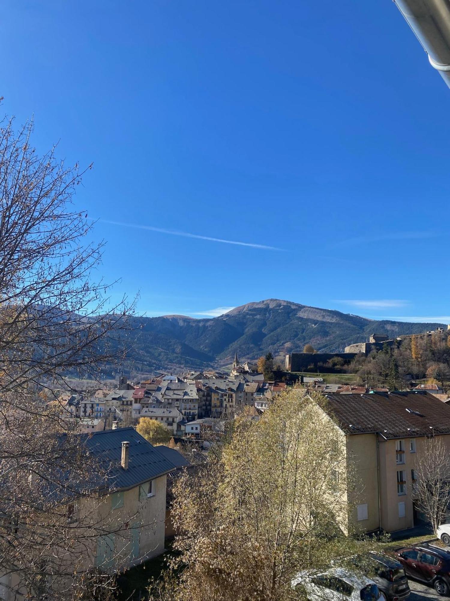 Appartement Au Coeur De Seyne Extérieur photo