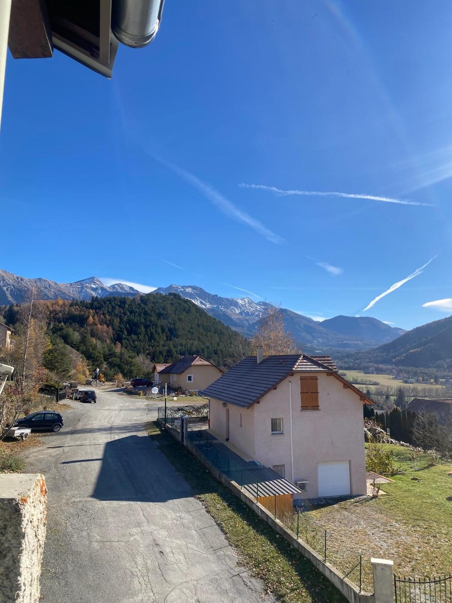 Appartement Au Coeur De Seyne Extérieur photo